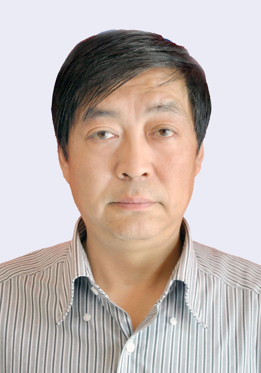 章赴新头像