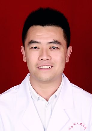 王明光头像