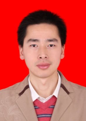 洪贵平头像