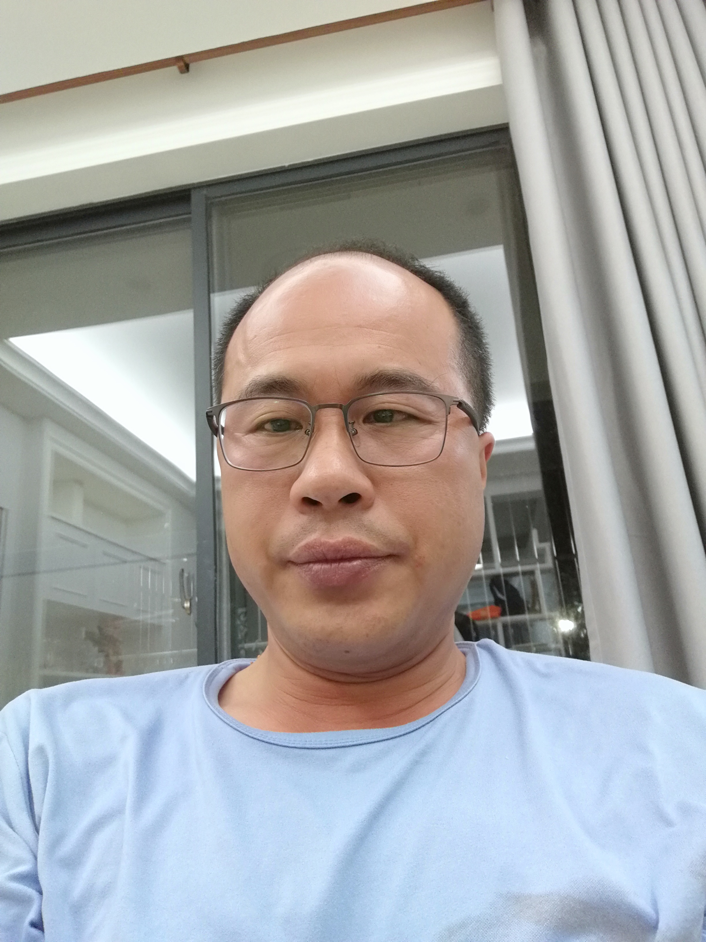 吴海群头像