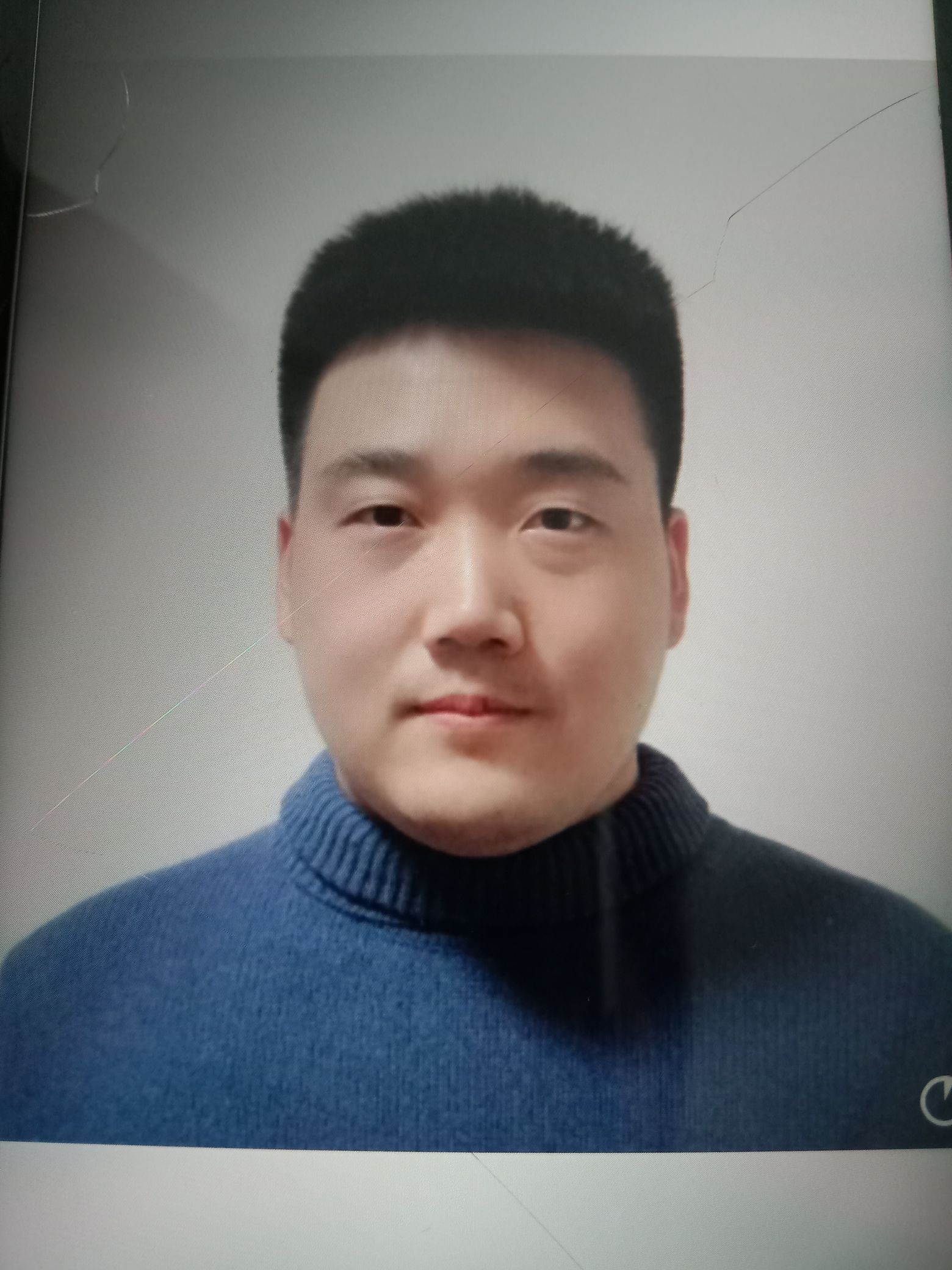 李天一头像