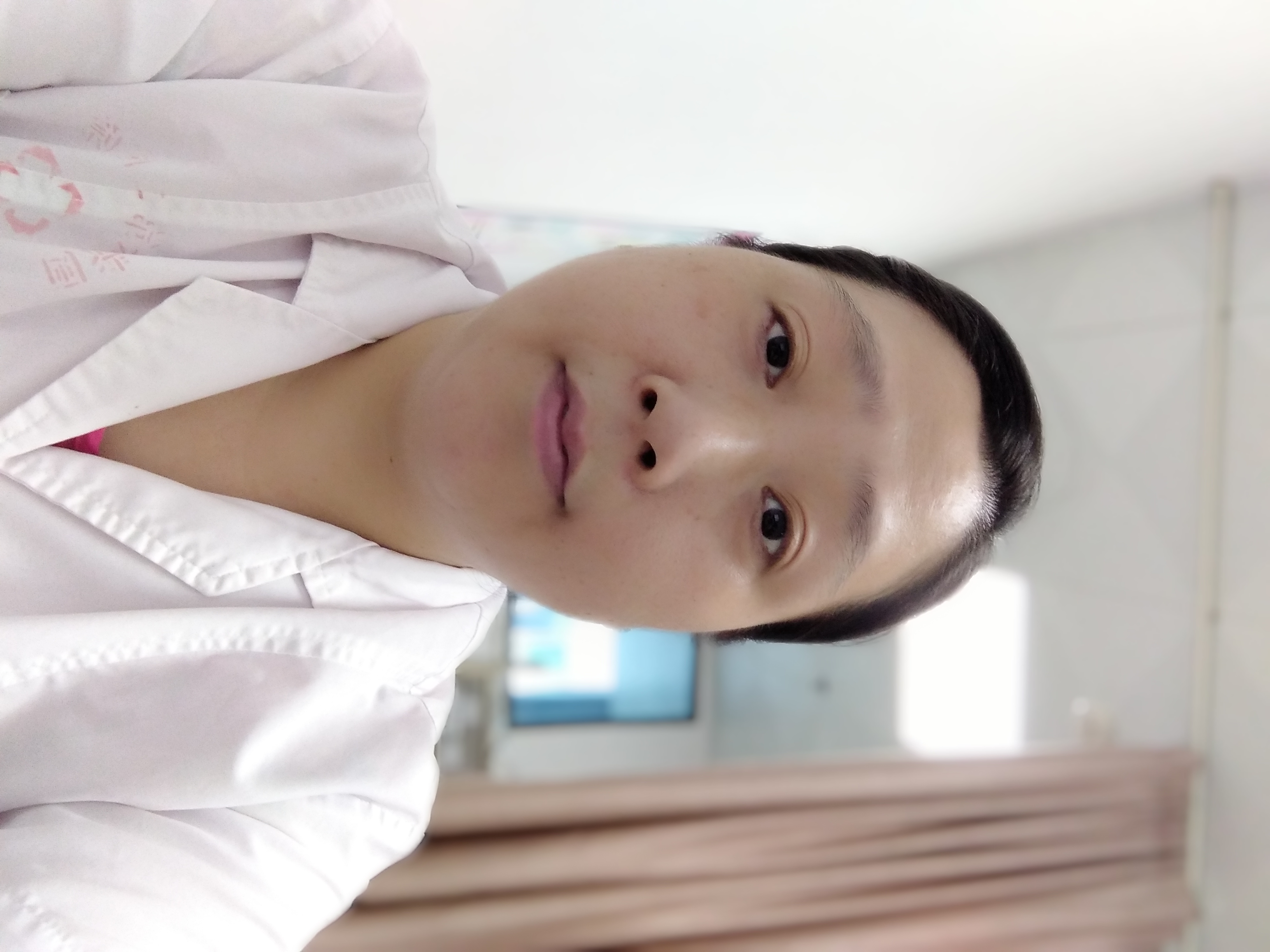 黄晓燕头像