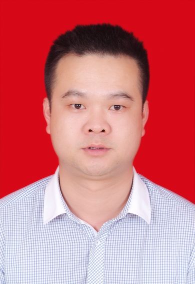张政头像
