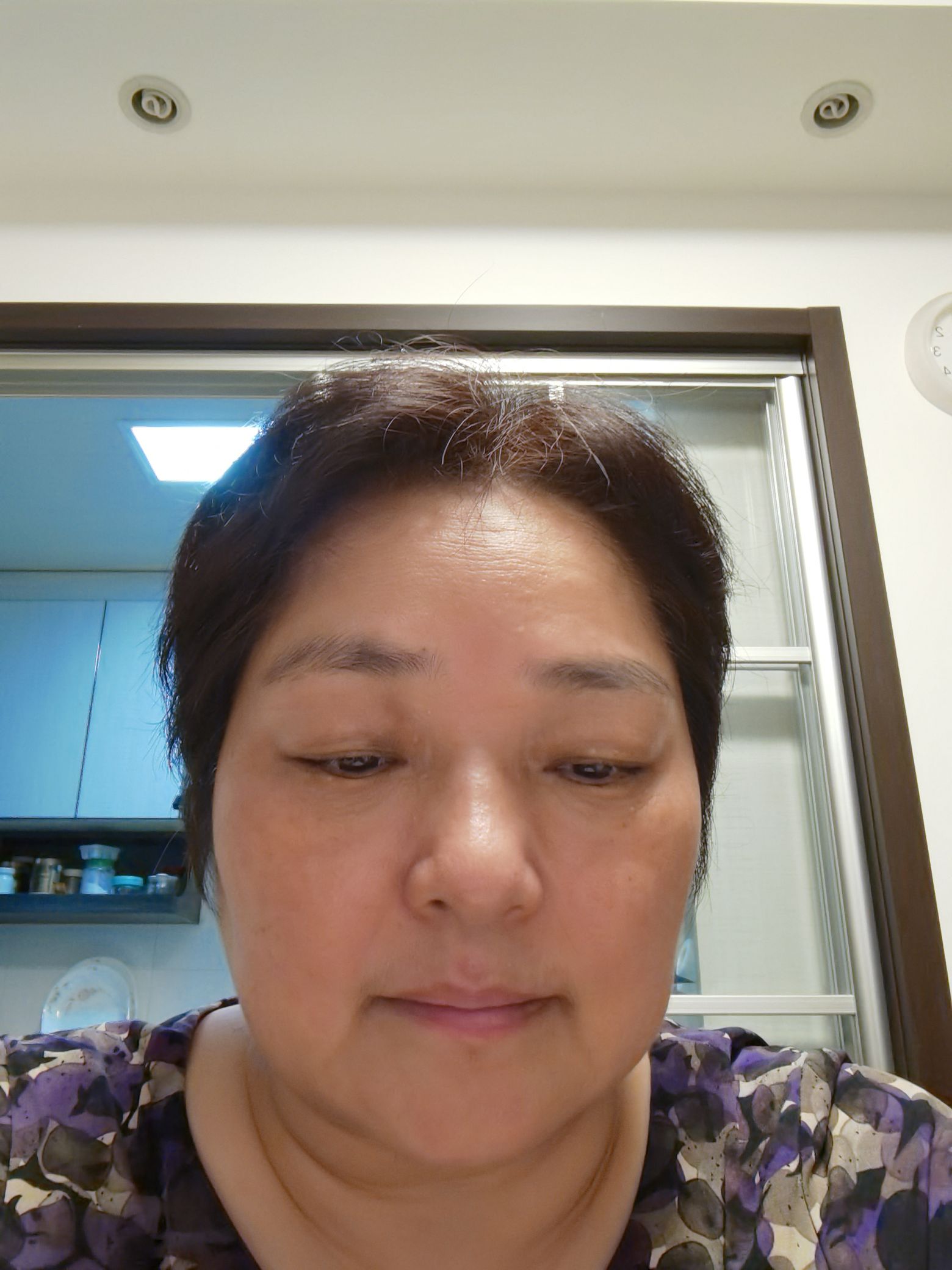 方丽华头像