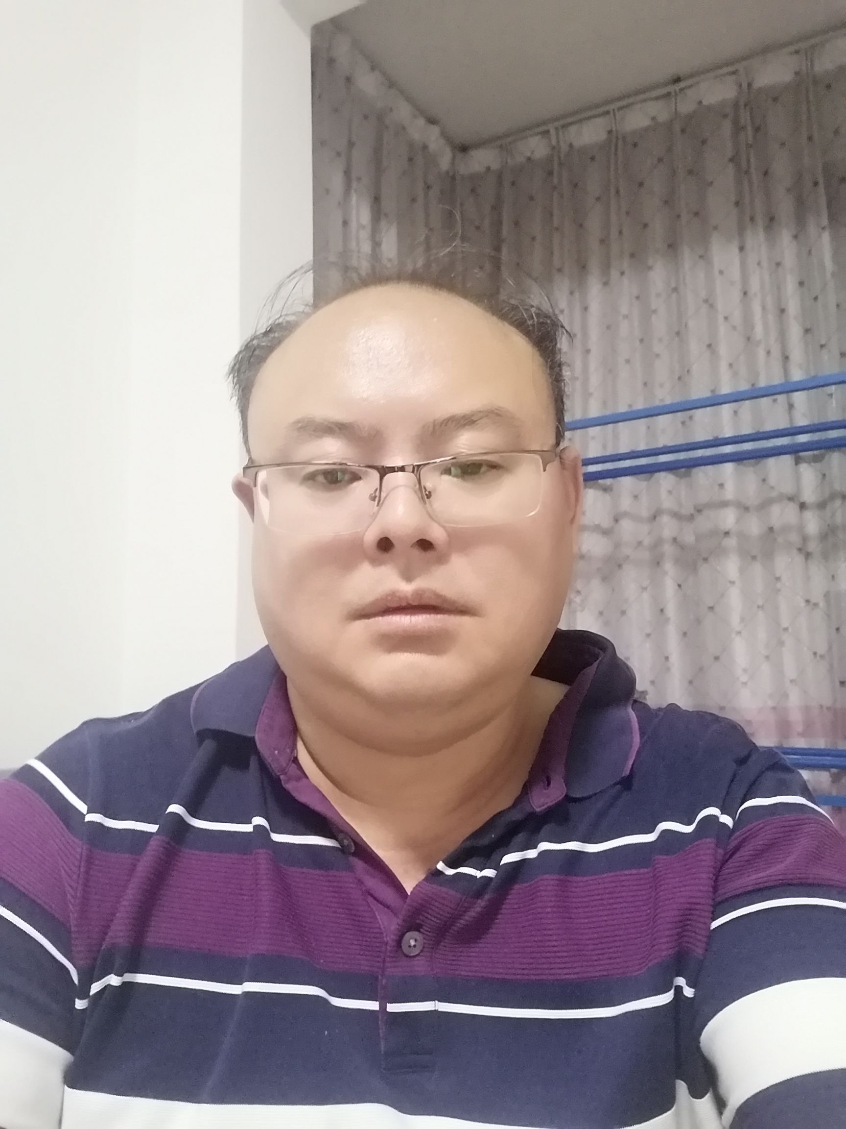 刘坤头像