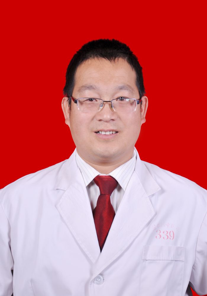 严成龙头像