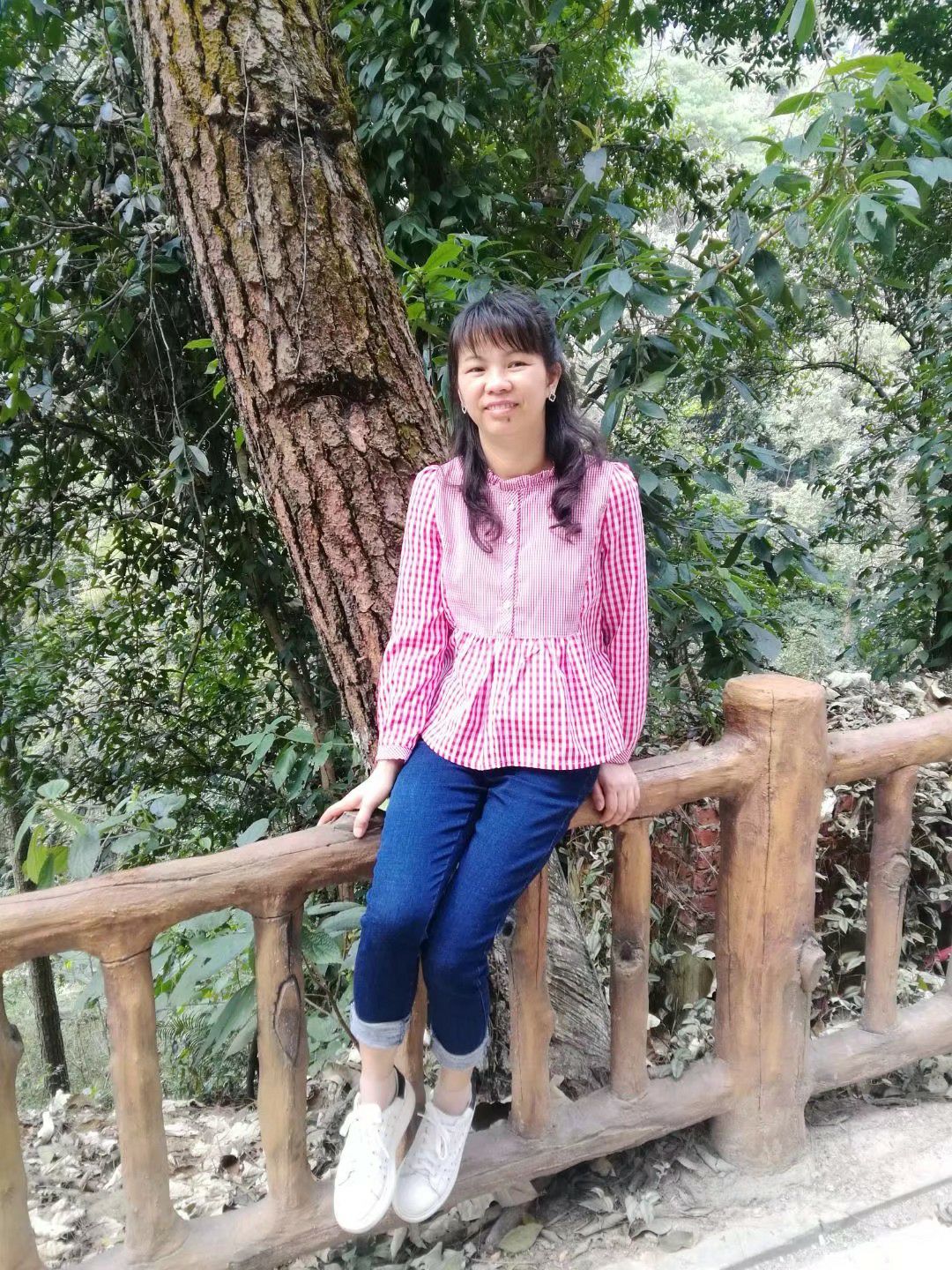 莫群头像