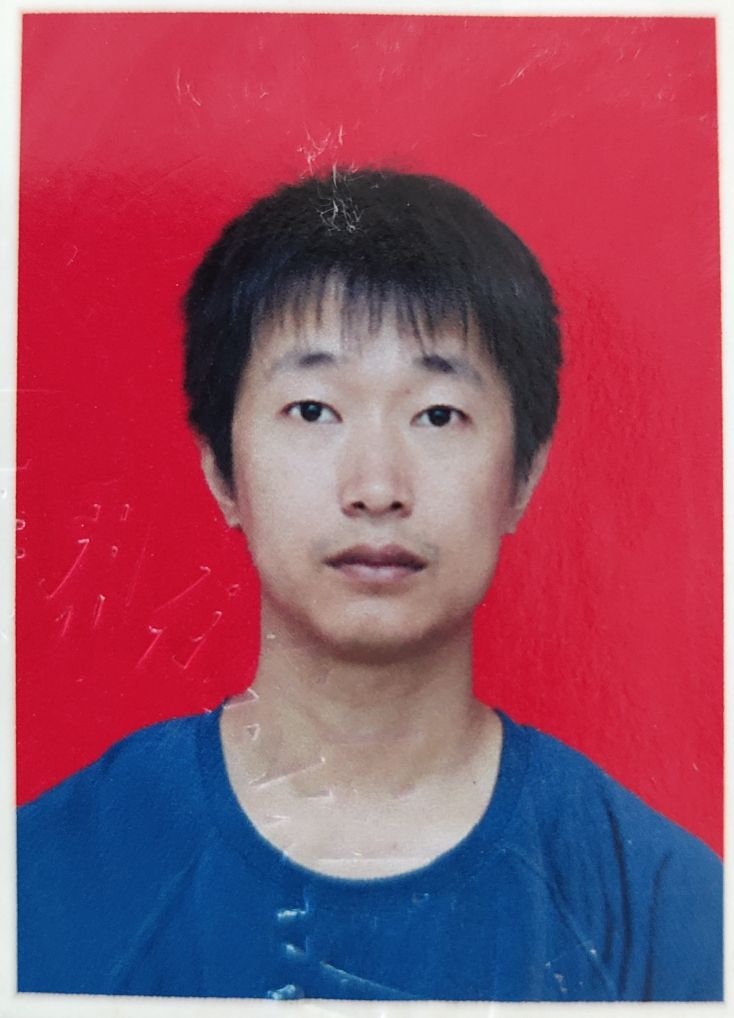 佟保锋头像
