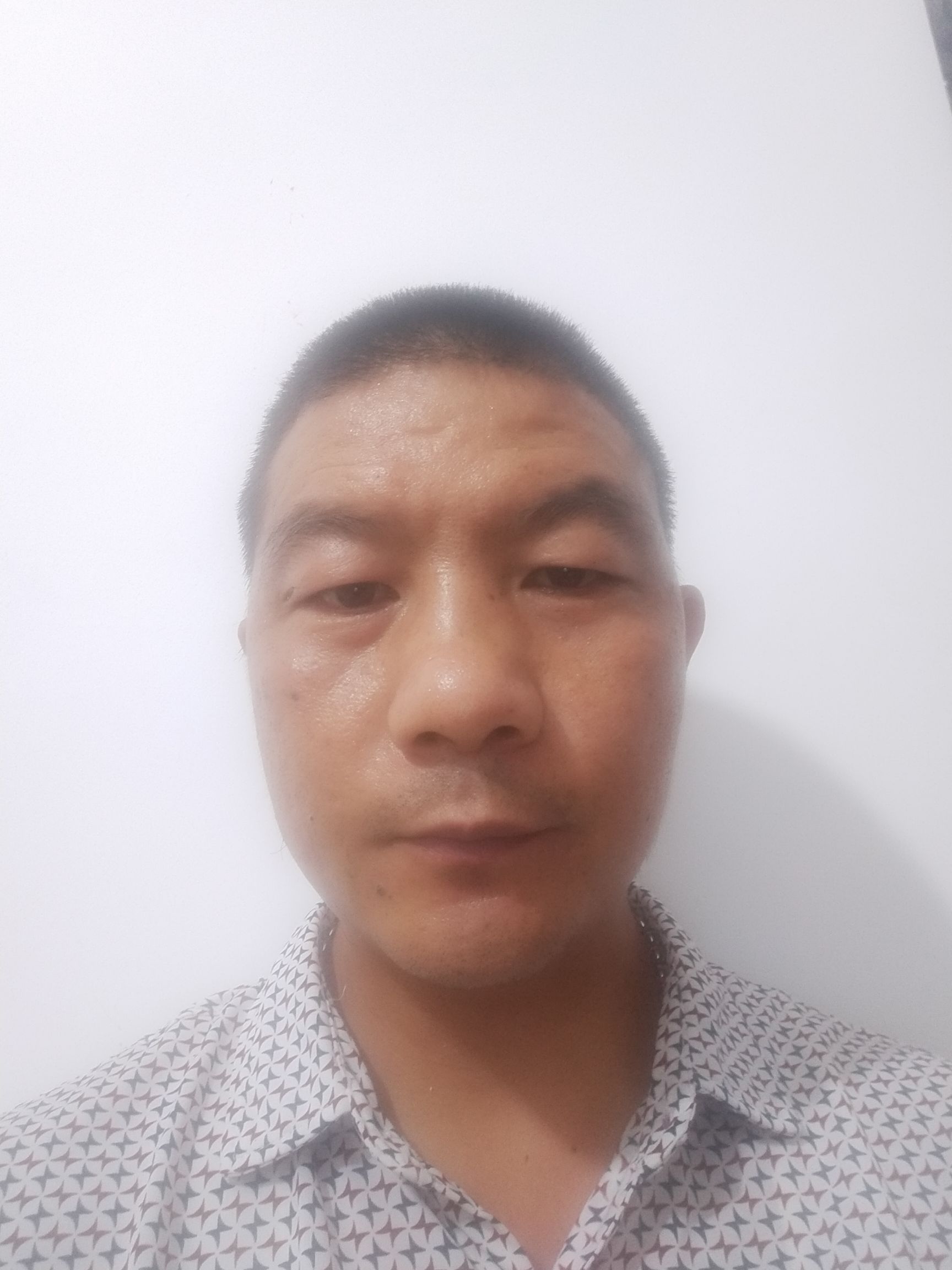 李希贵头像