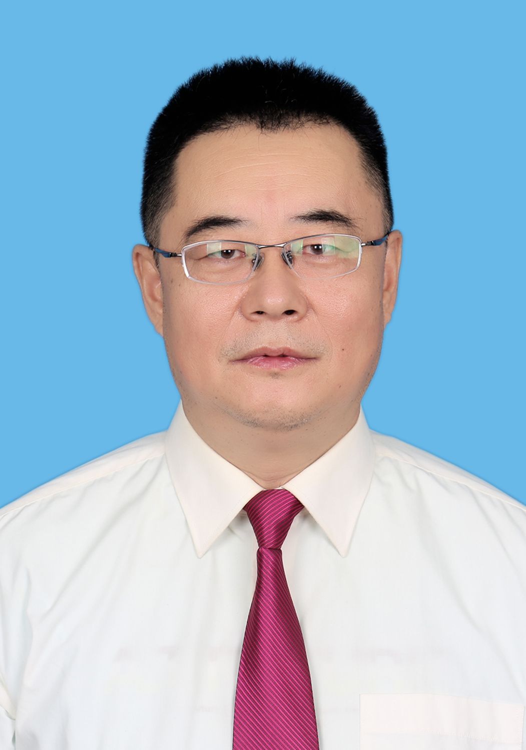 樊东升头像