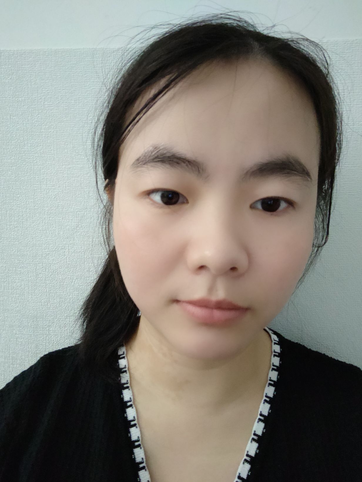 余丽君头像