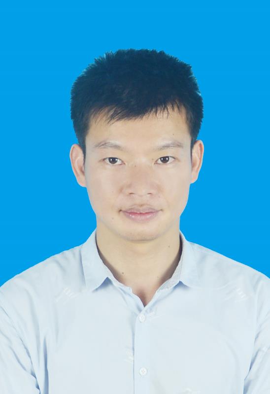 李元立头像