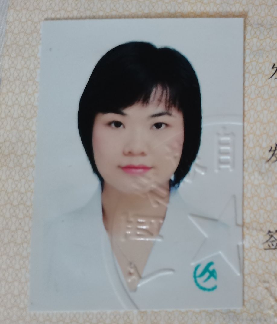 谢燕芬头像
