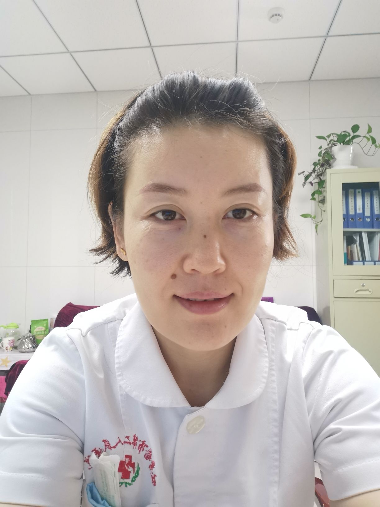 阿米力古丽•买素提头像