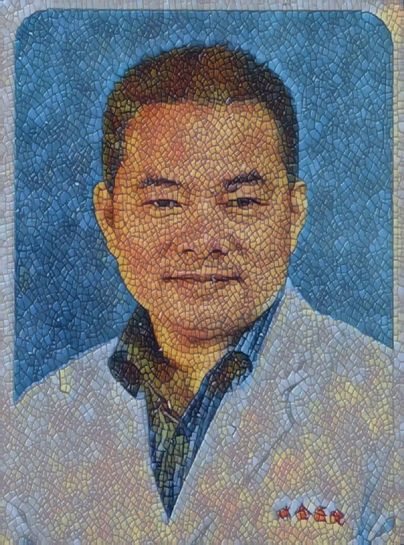 龚进发头像