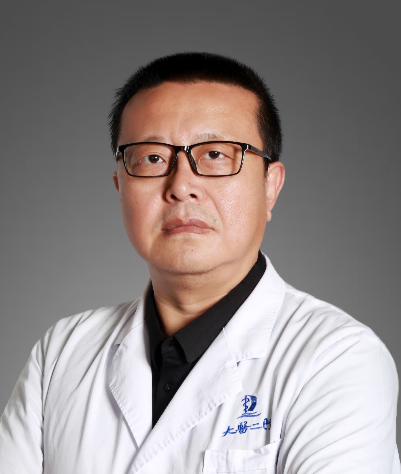 赖声远头像