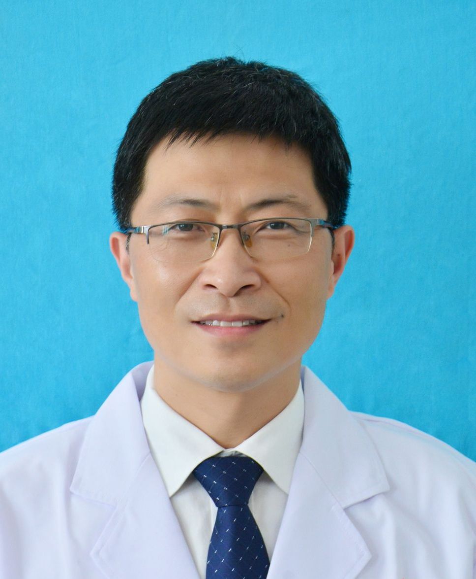 杨雷钧头像