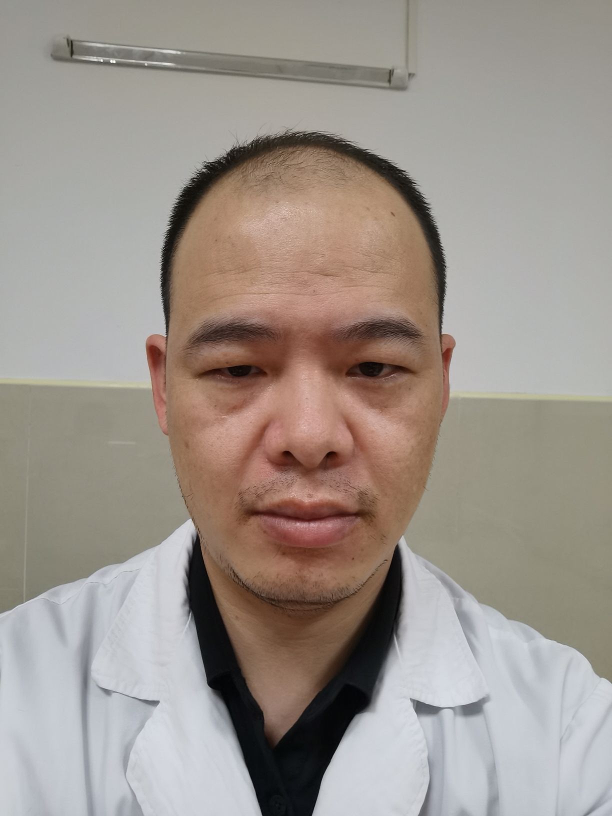 张盼盼头像