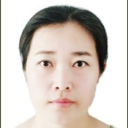 吕青华头像
