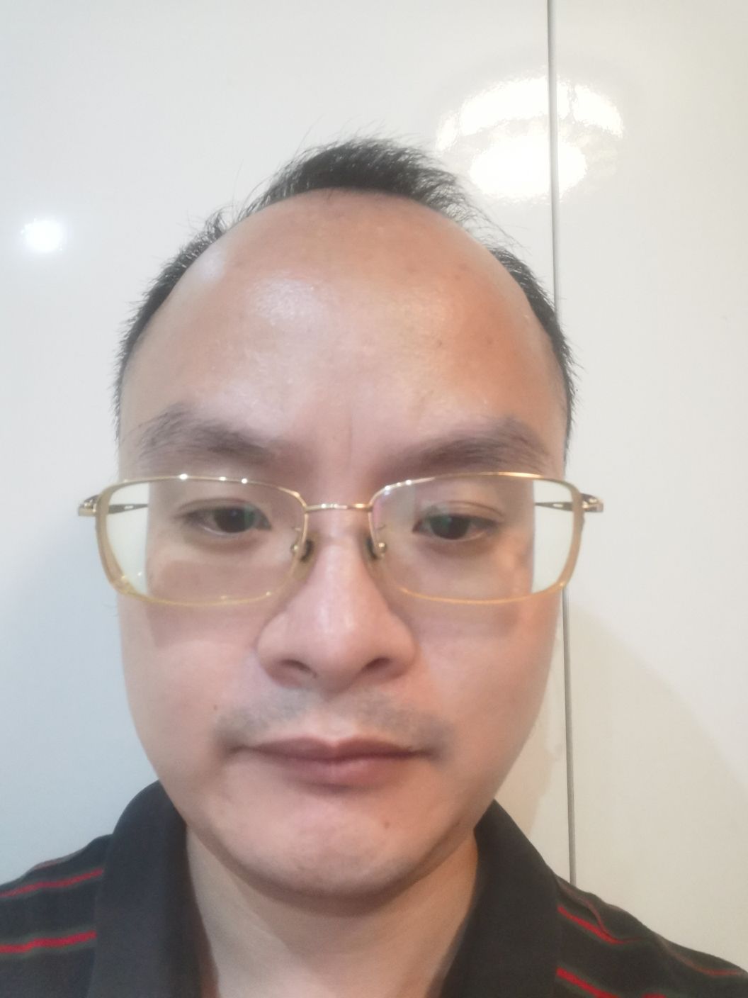 韩磊头像
