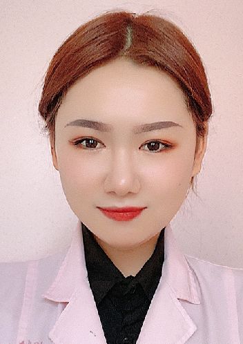 丁雪儿头像