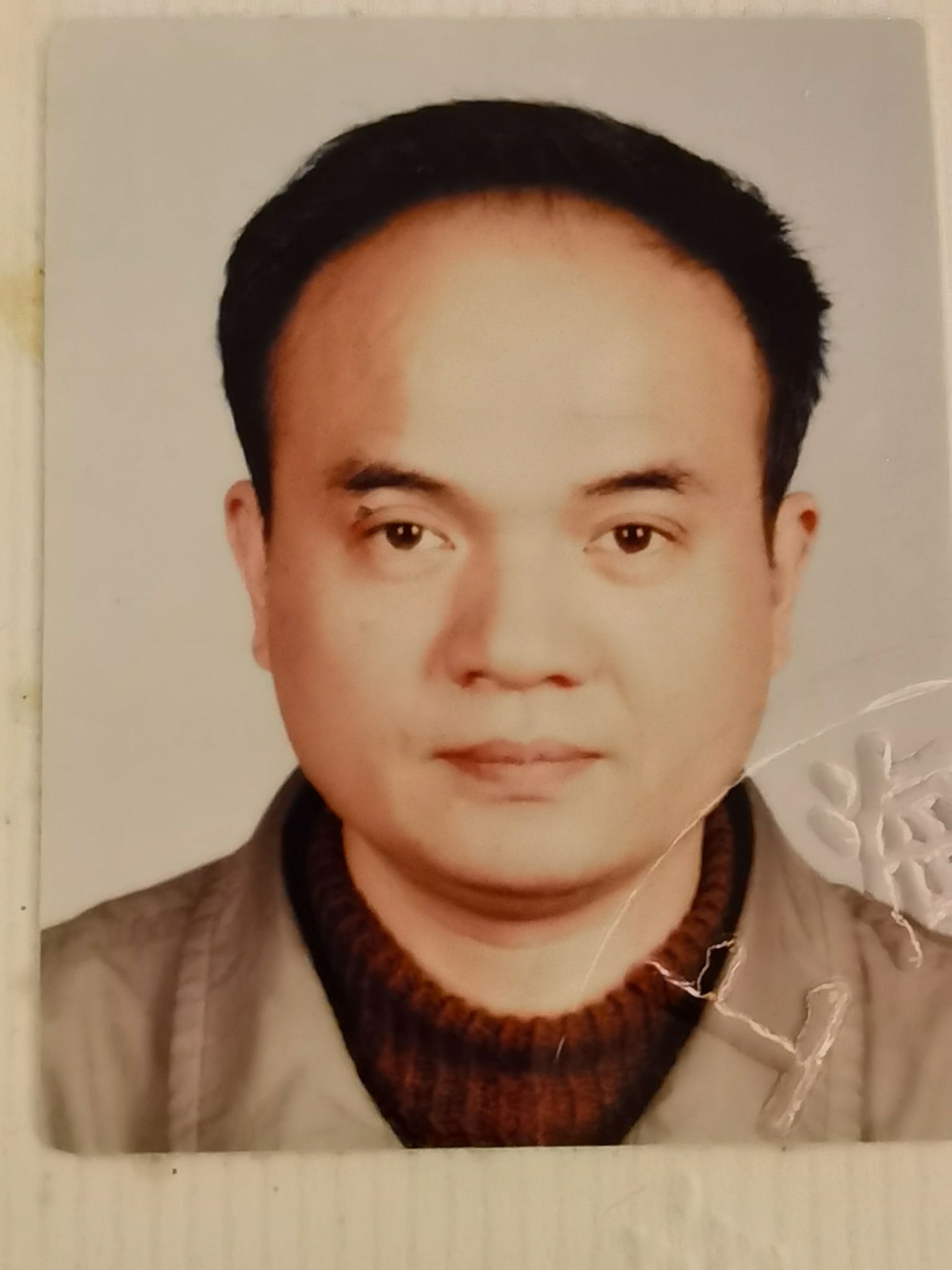 王谷亮头像