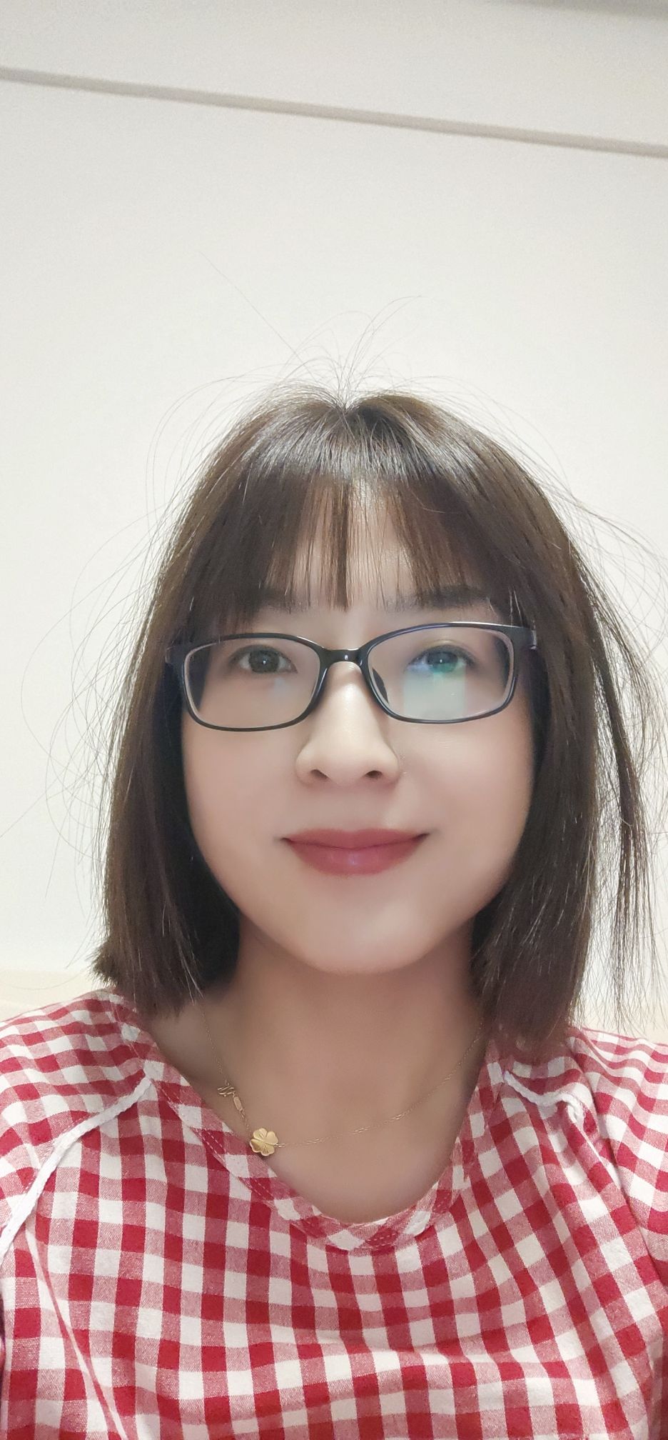 李爽头像