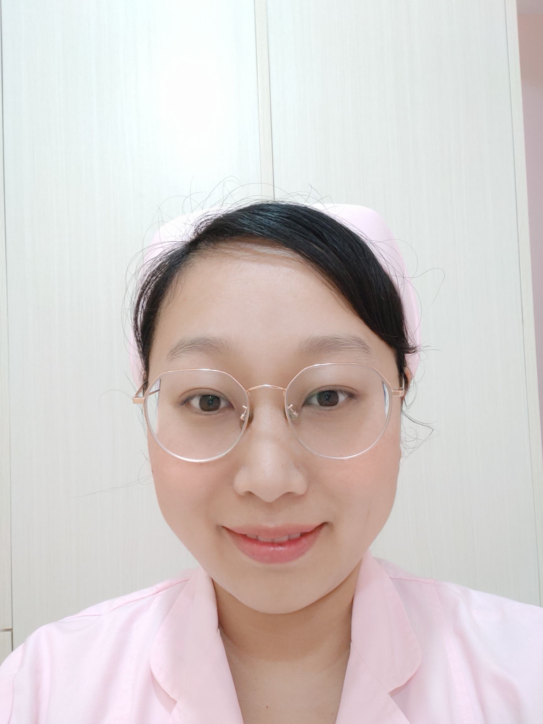 盛林头像