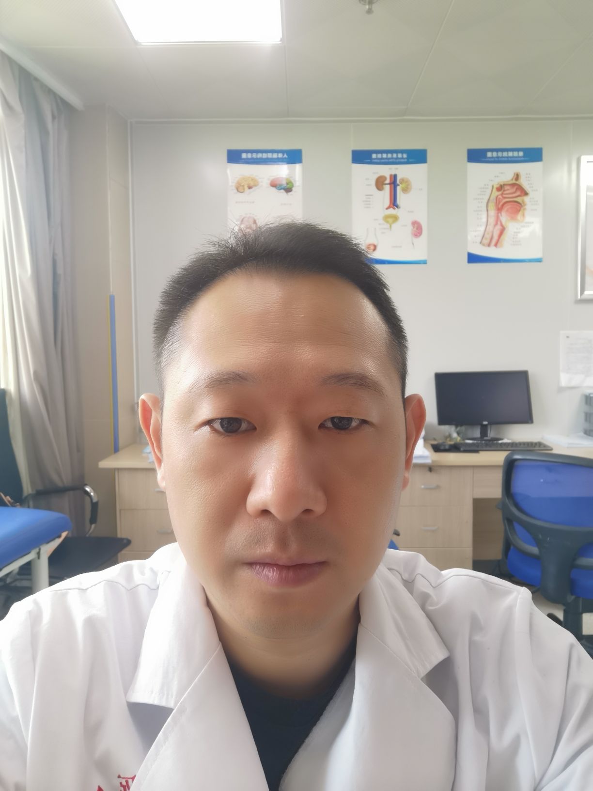 王强头像