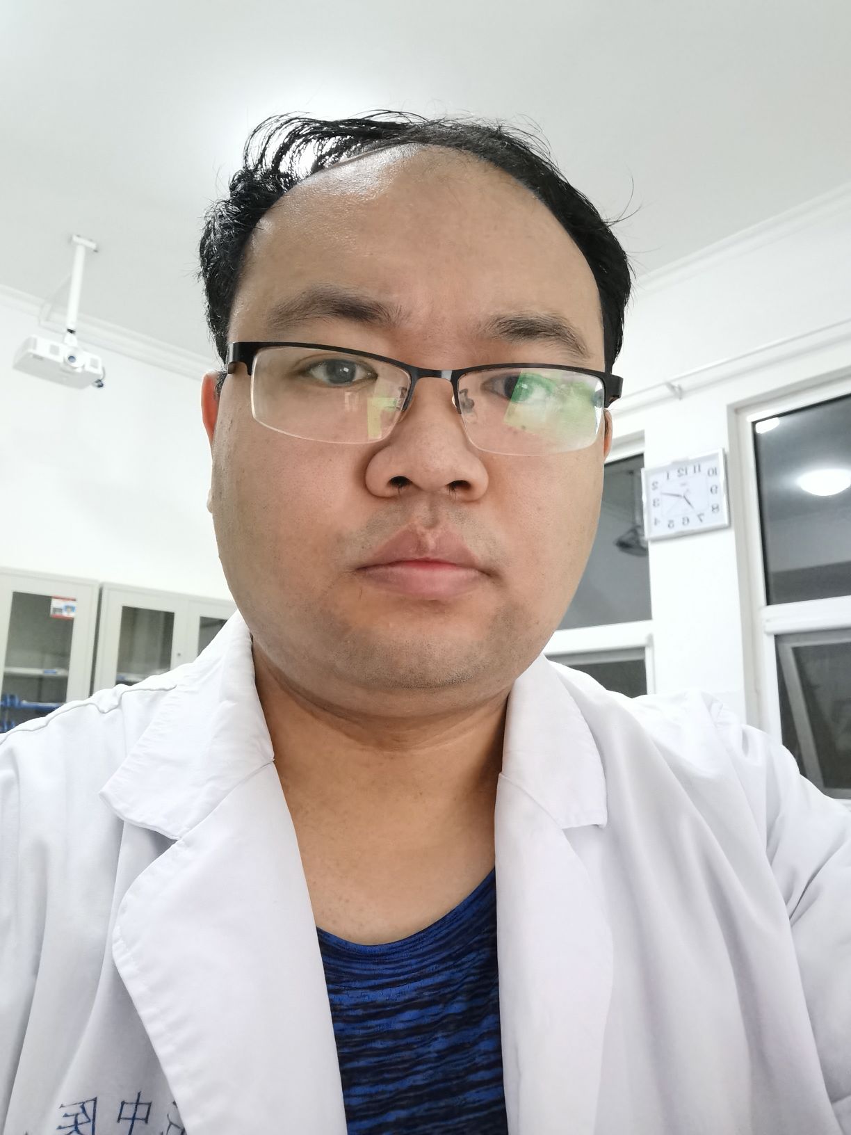 赵书鹏头像