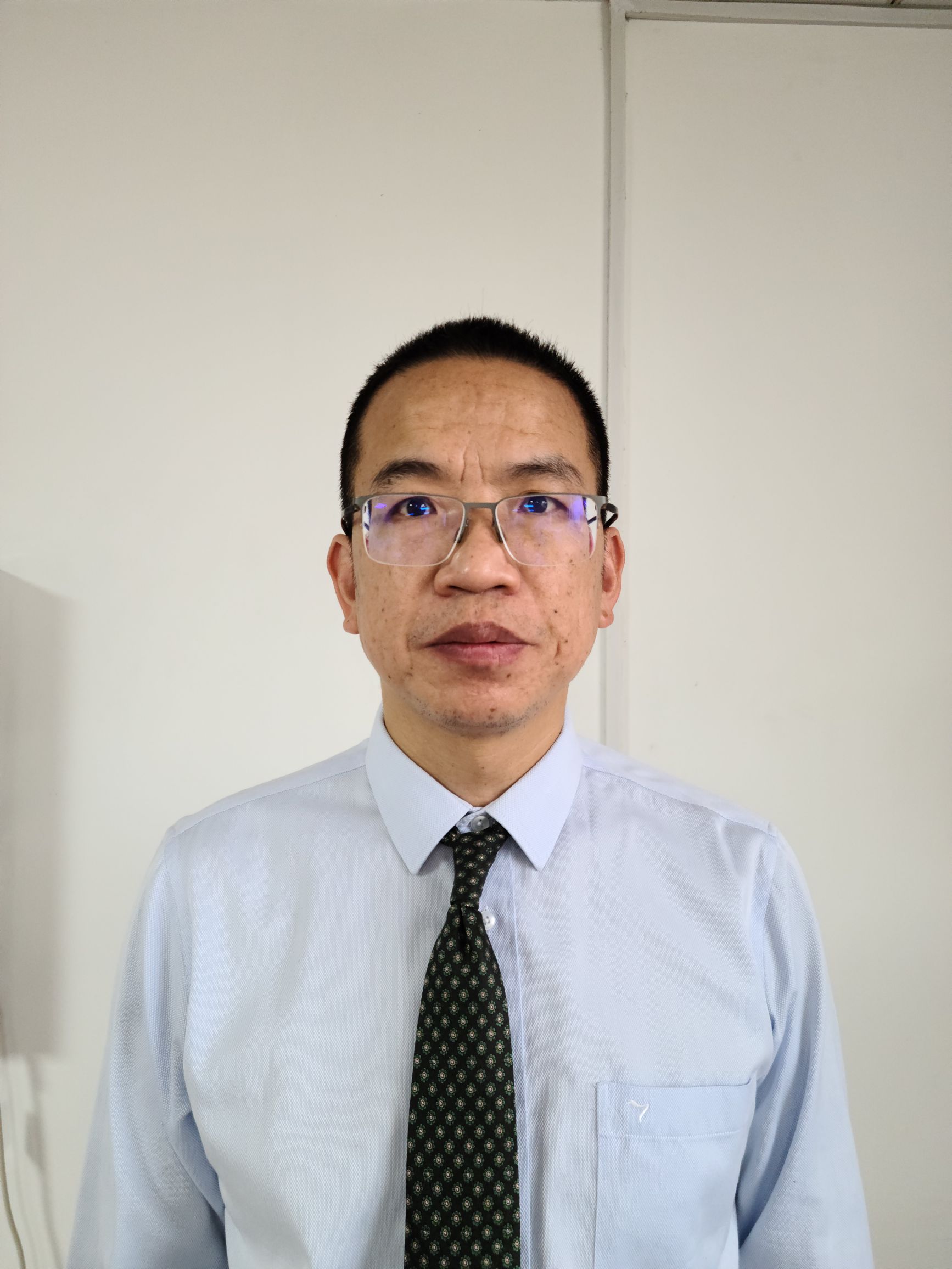 郑明祥头像