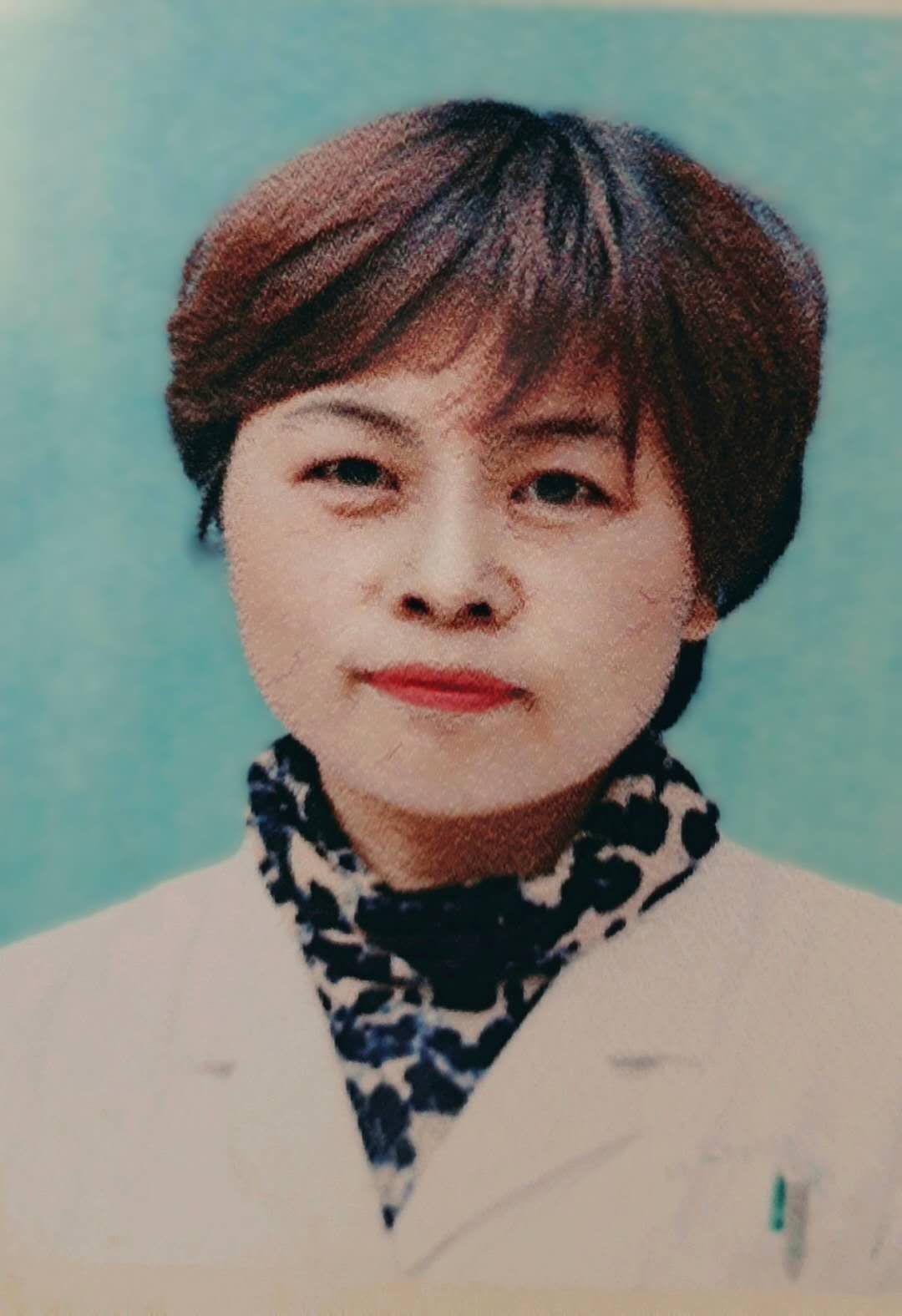 胡英头像
