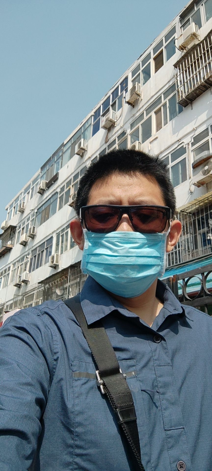 潘建柱头像