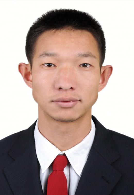 施绍龙头像
