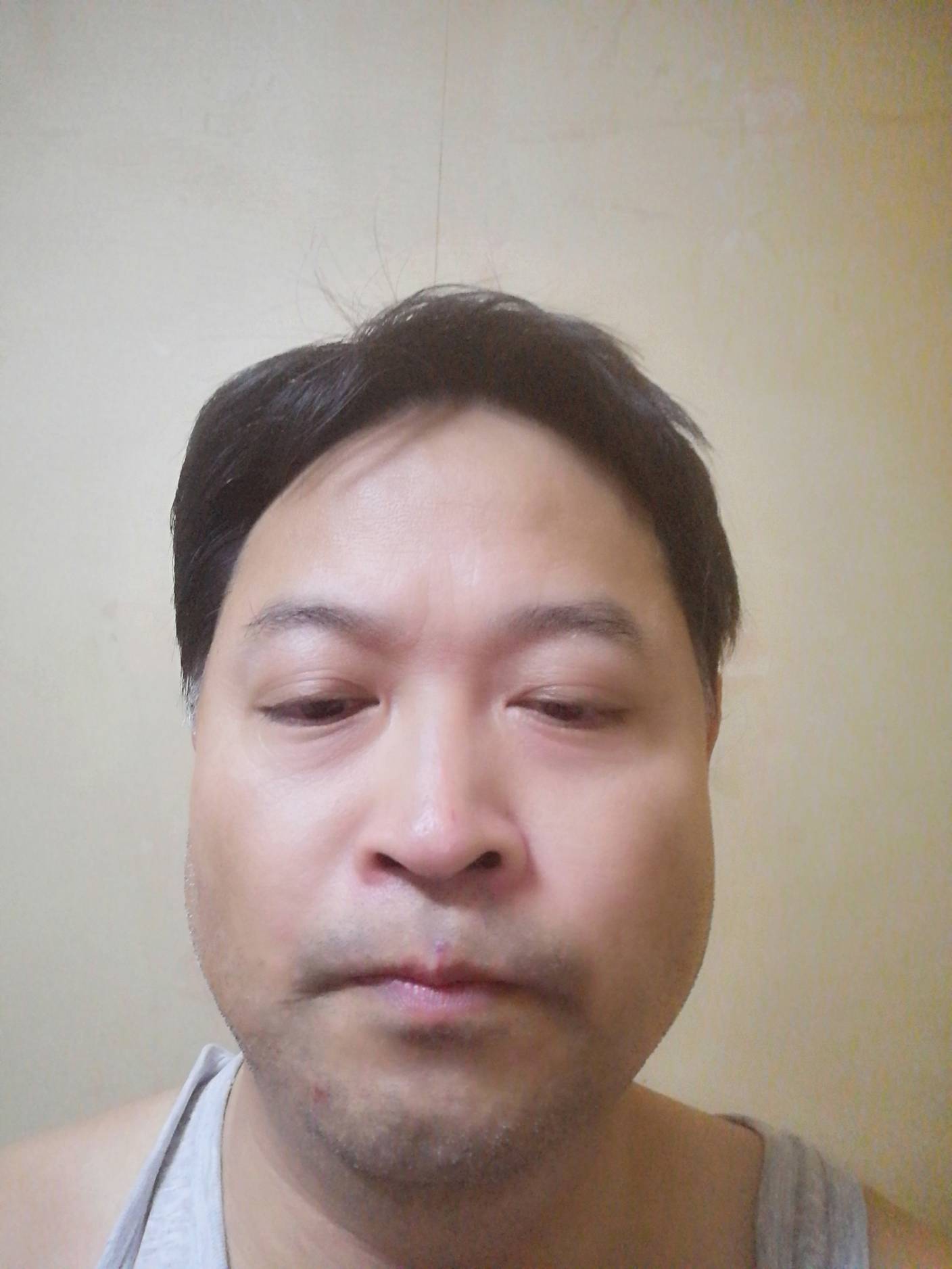 王中波头像
