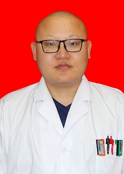 王磊头像