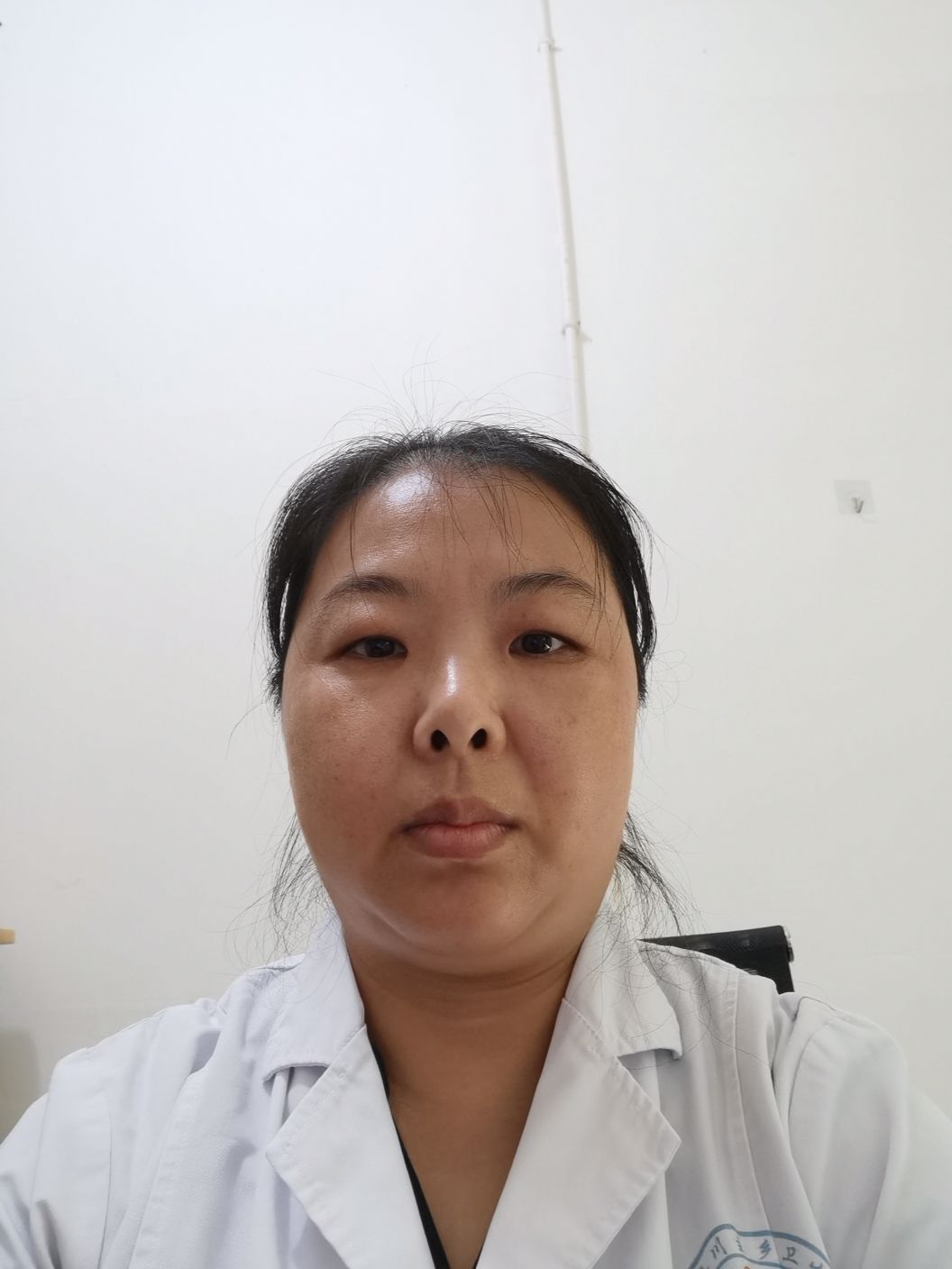 彭友莉头像