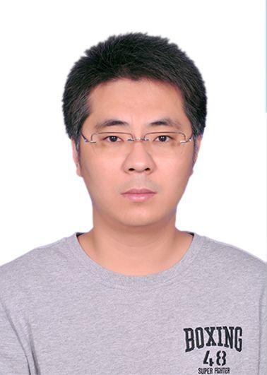 缠振鹏头像