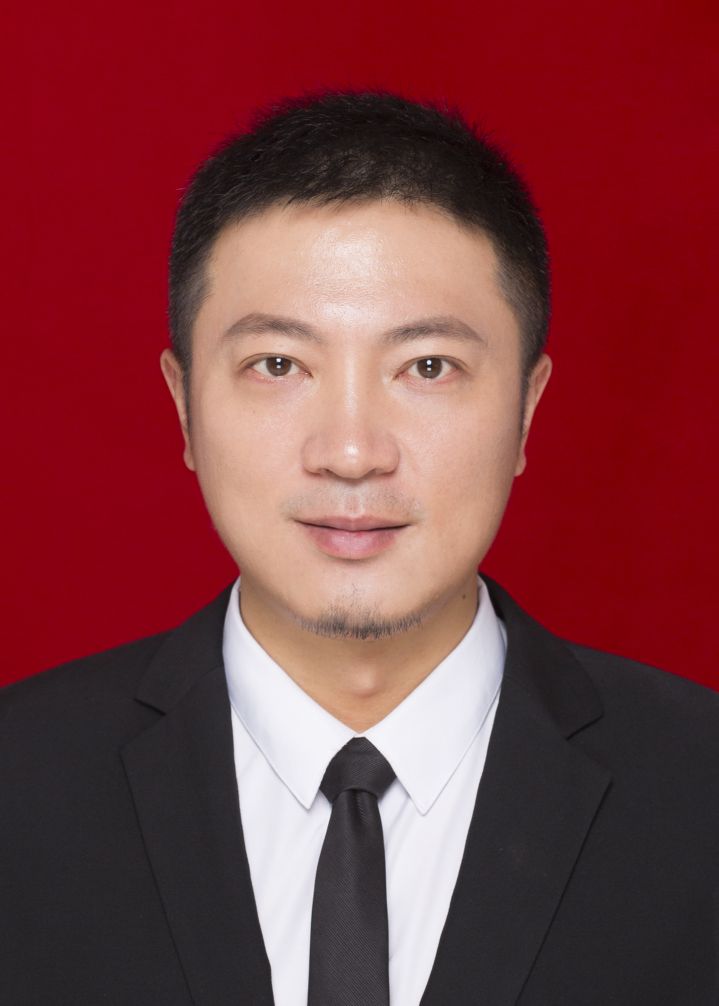 曾炜头像