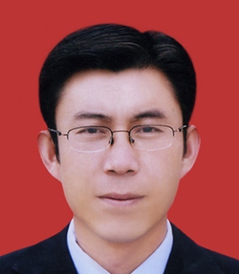 梁典伟头像