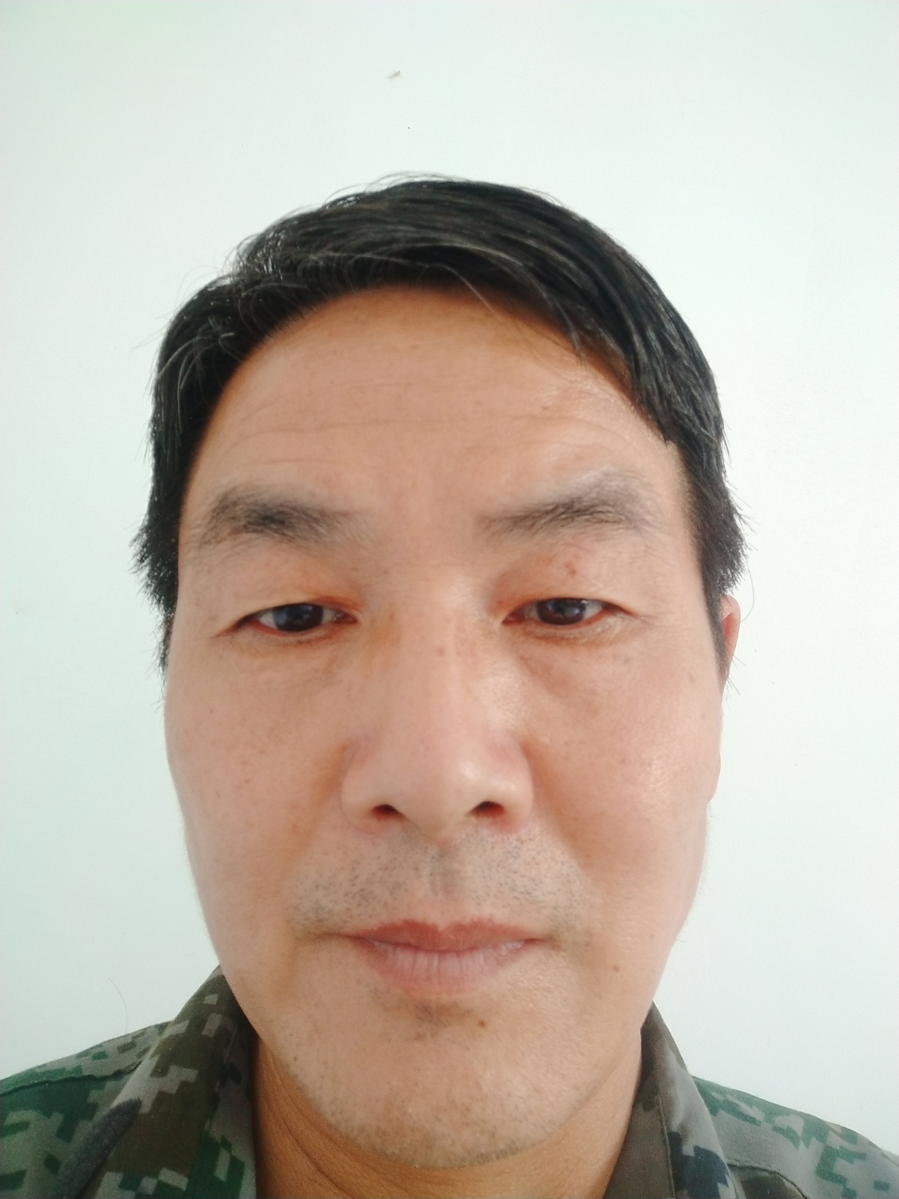 申介宏头像