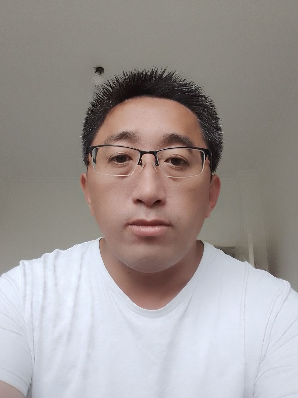 董云雨头像