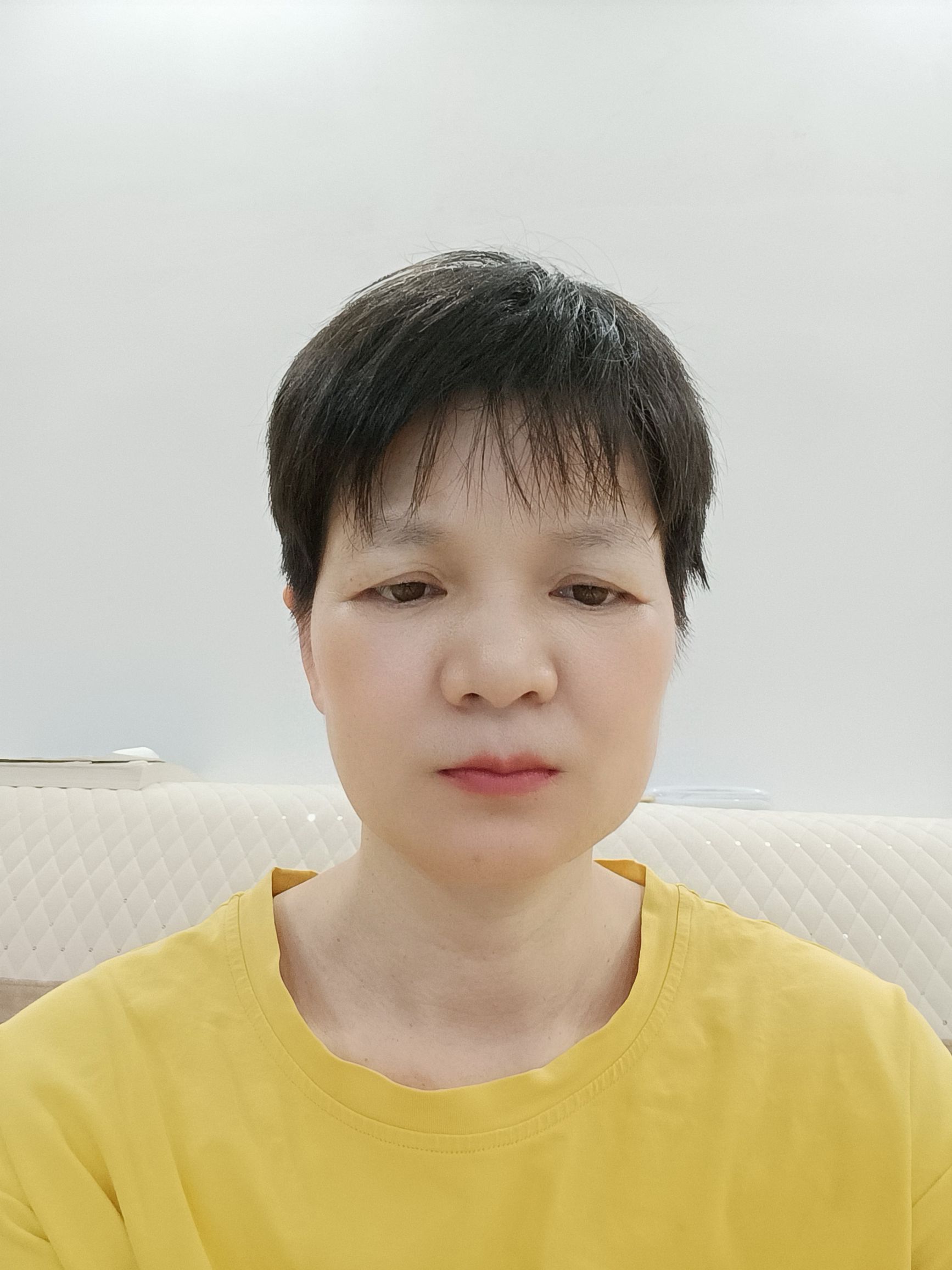甘玉凤头像