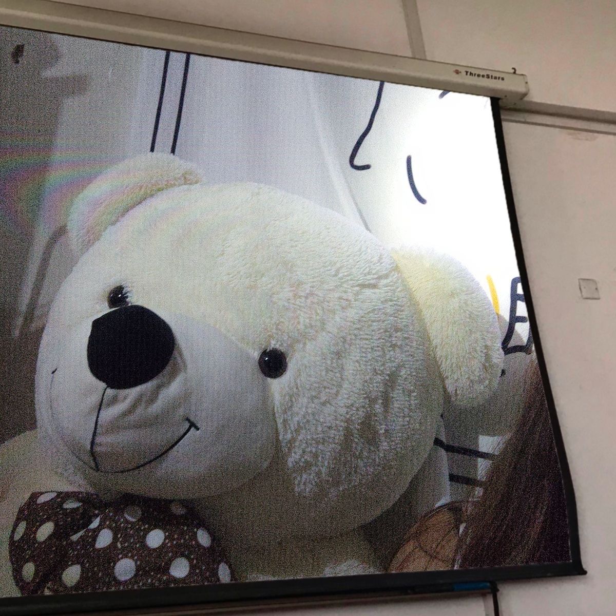 李玲头像