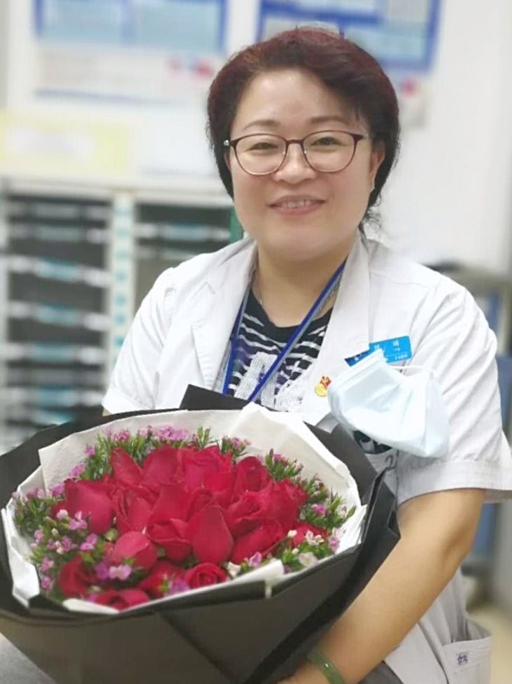 姚靖头像