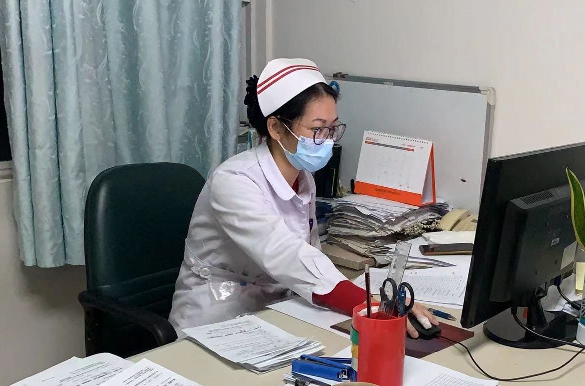 黎丽清头像