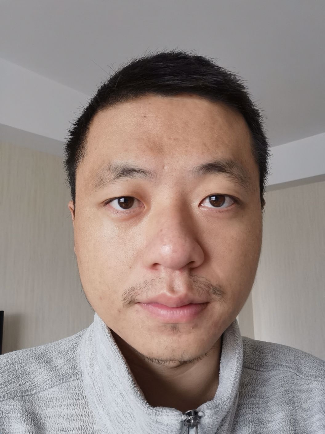 袁鑫头像