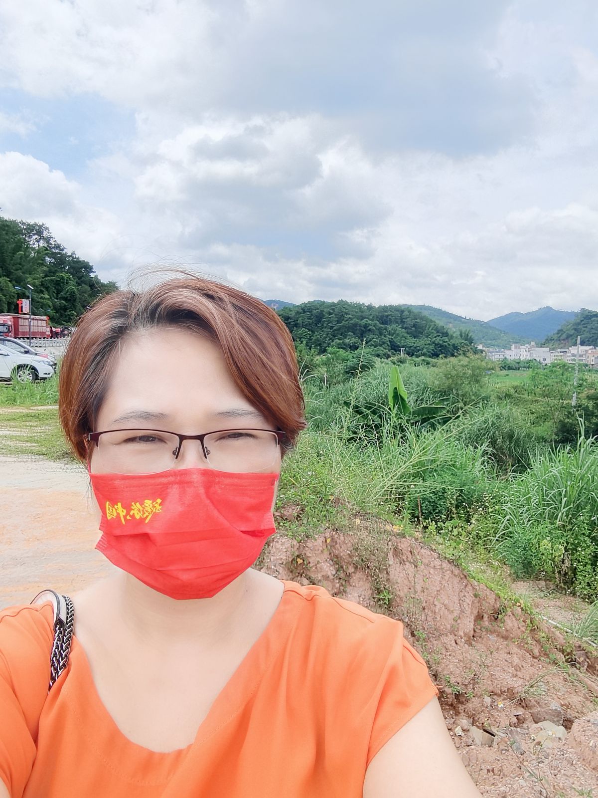 欧艳卿头像
