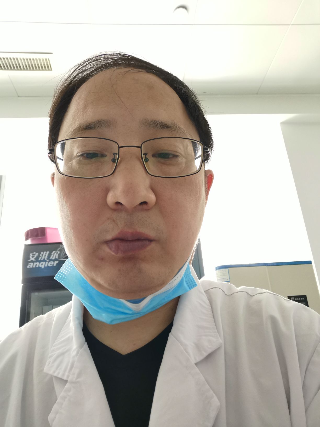李应军头像