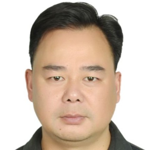 赖永翔头像